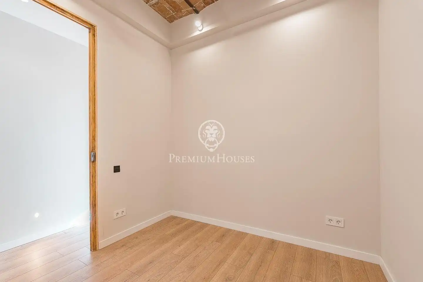 Appartamento con terrazza in vendita a Carrer CONSELL DE CENT, imagen 19