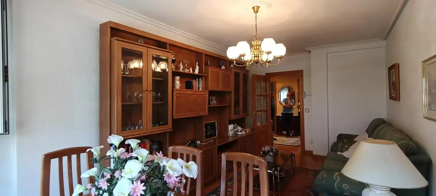 Sala de estar de Apartamento en venta en León Capital  con Calefacción, Parquet y Terraza