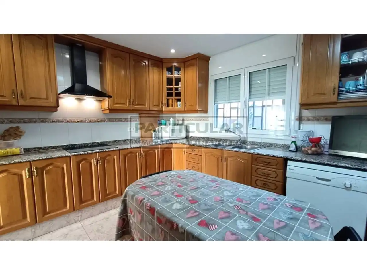 Küche von Haus oder Chalet zum Verkauf in La Roca del Vallès mit Klimaanlage, Heizung und Privatgarten