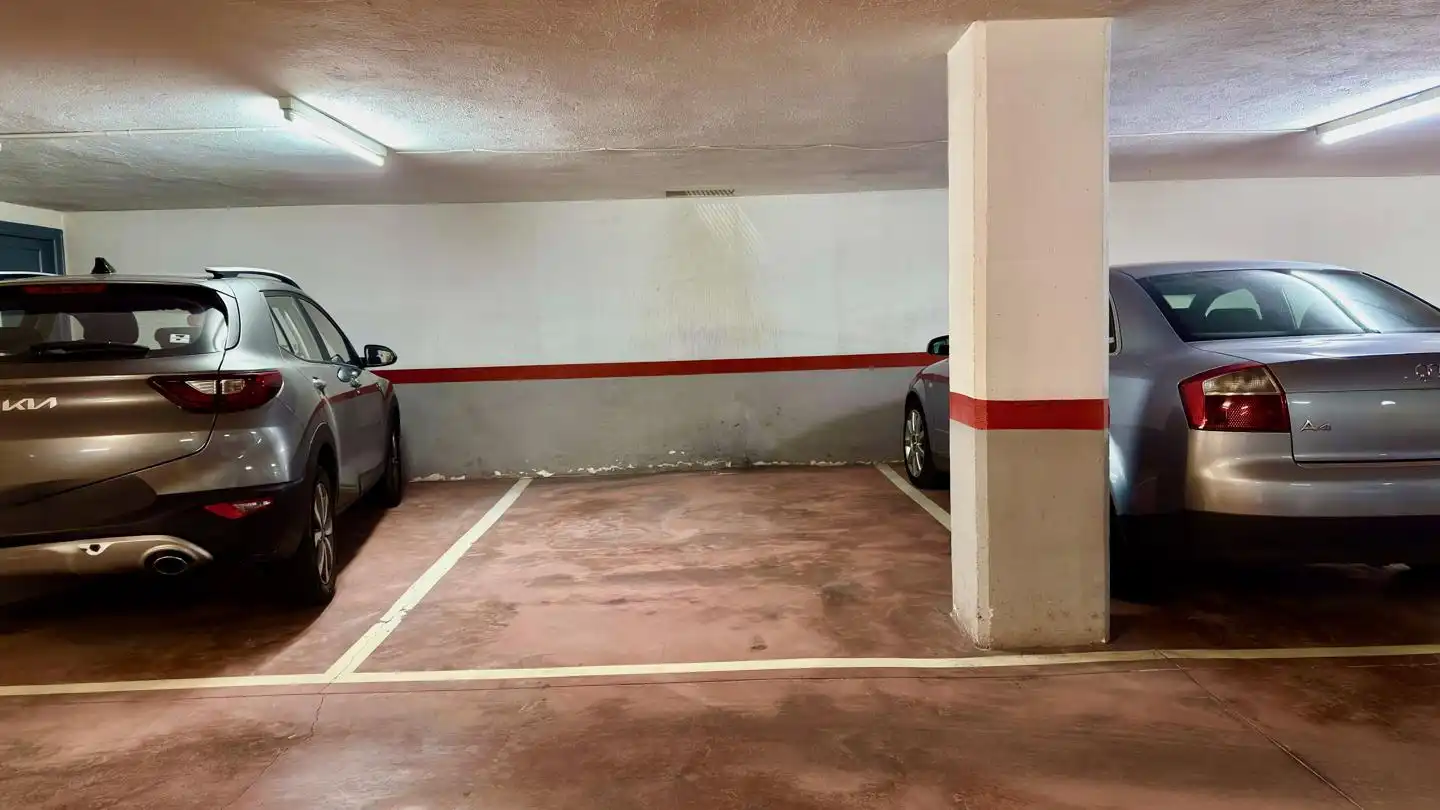Aparcament de Garatge en venda en Ermua