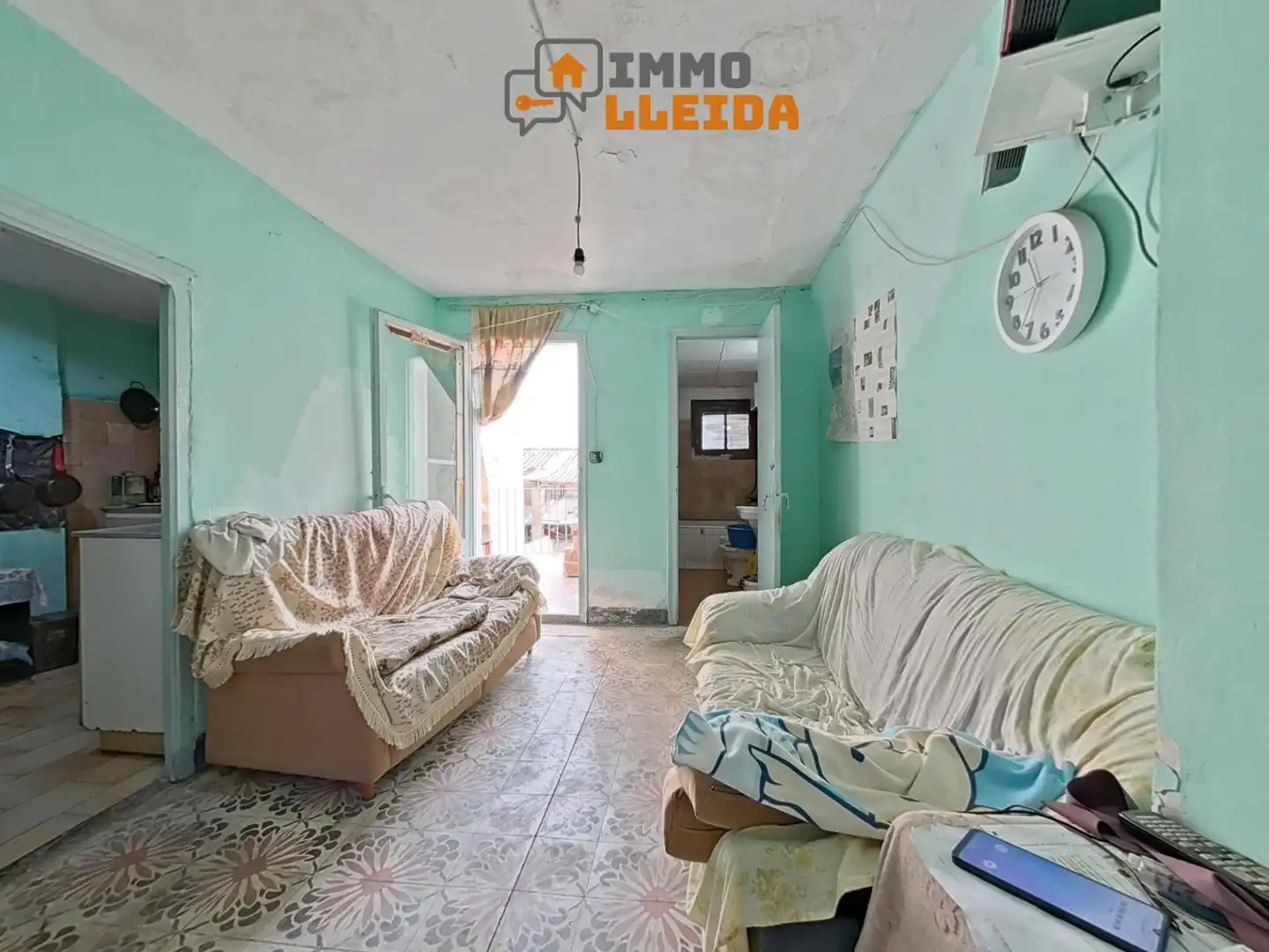 Sala de estar de Casa adosada en venta en Bellpuig con Jardín privado, Terraza y Trastero