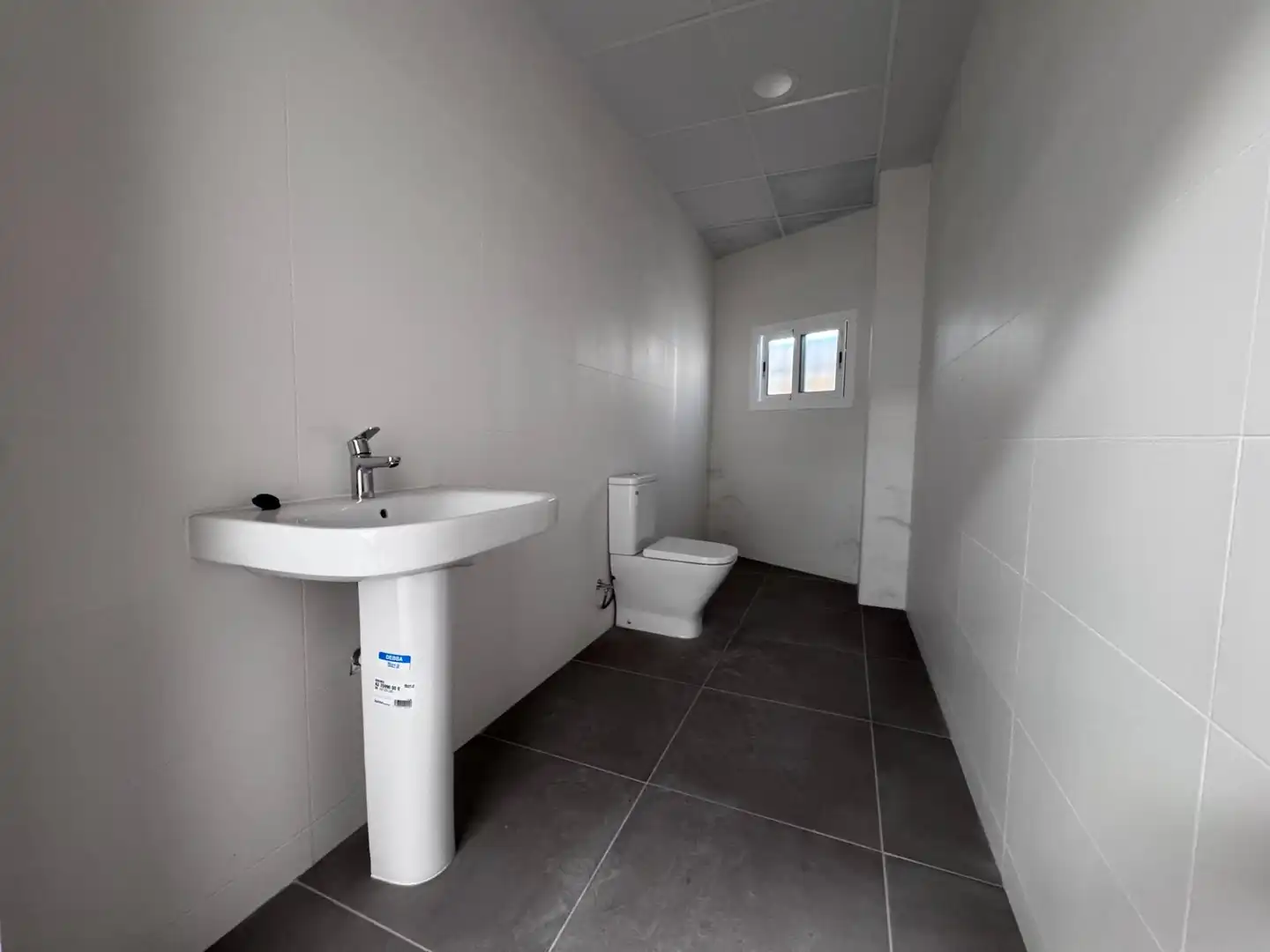 Baño de Nave industrial de alquiler en El Ejido