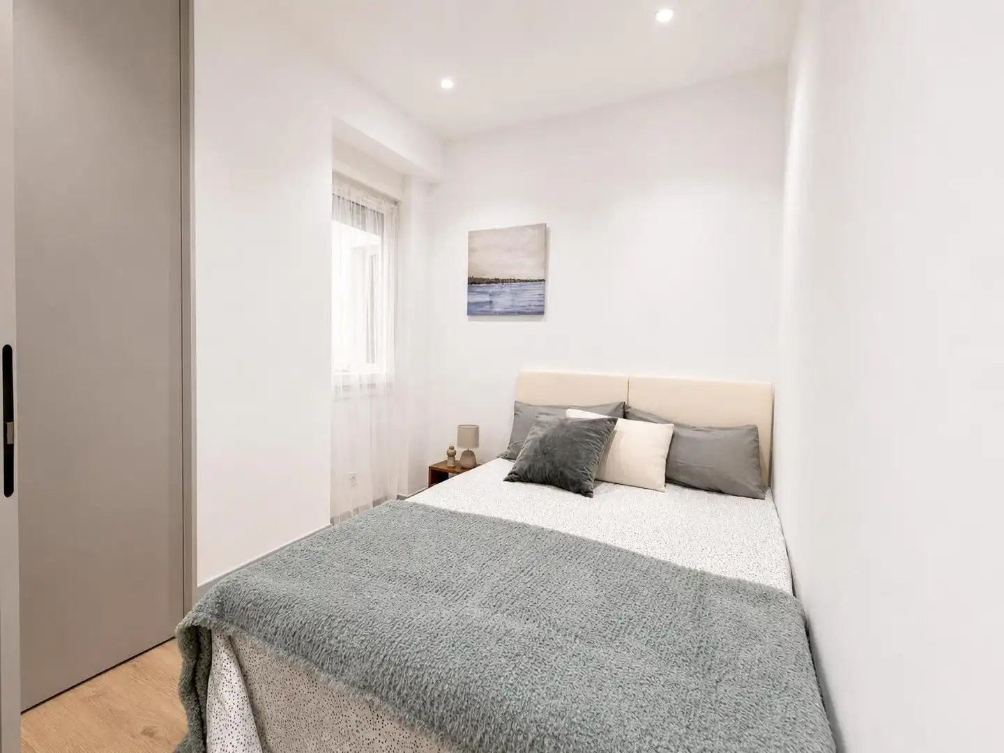 Schlafzimmer von Wohnung zum Verkauf in Madrid mit Klimaanlage und Heizung