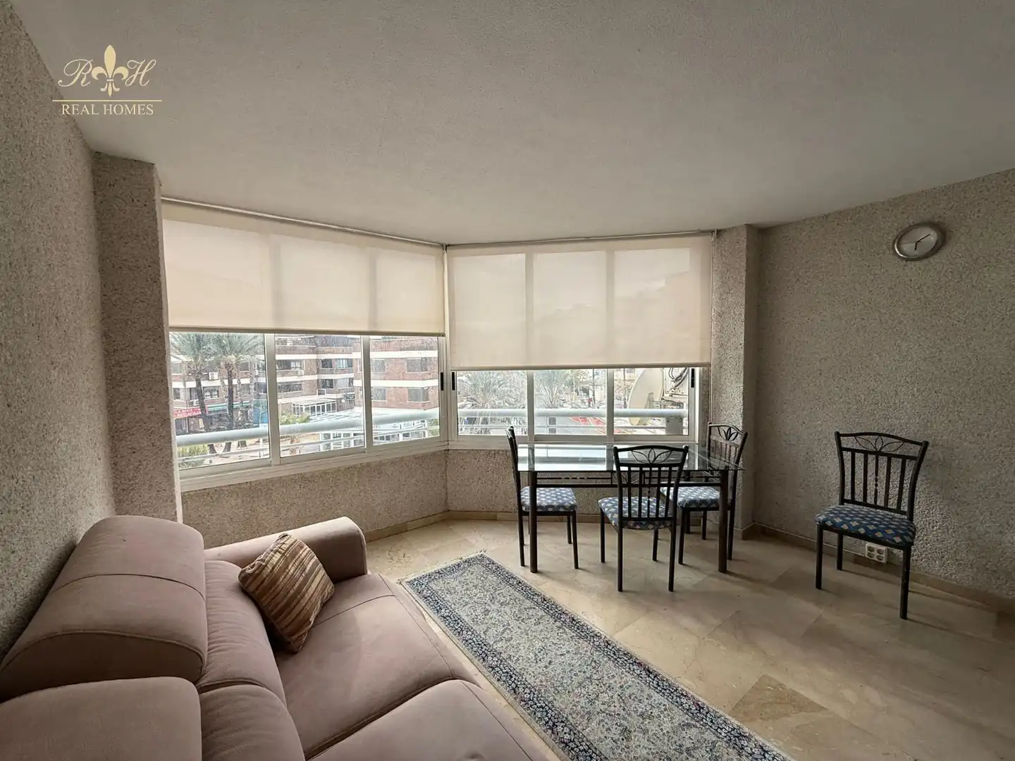 Wohnzimmer von Wohnung zur Miete in L'Alfàs del Pi mit Klimaanlage, Terrasse und Schwimmbad