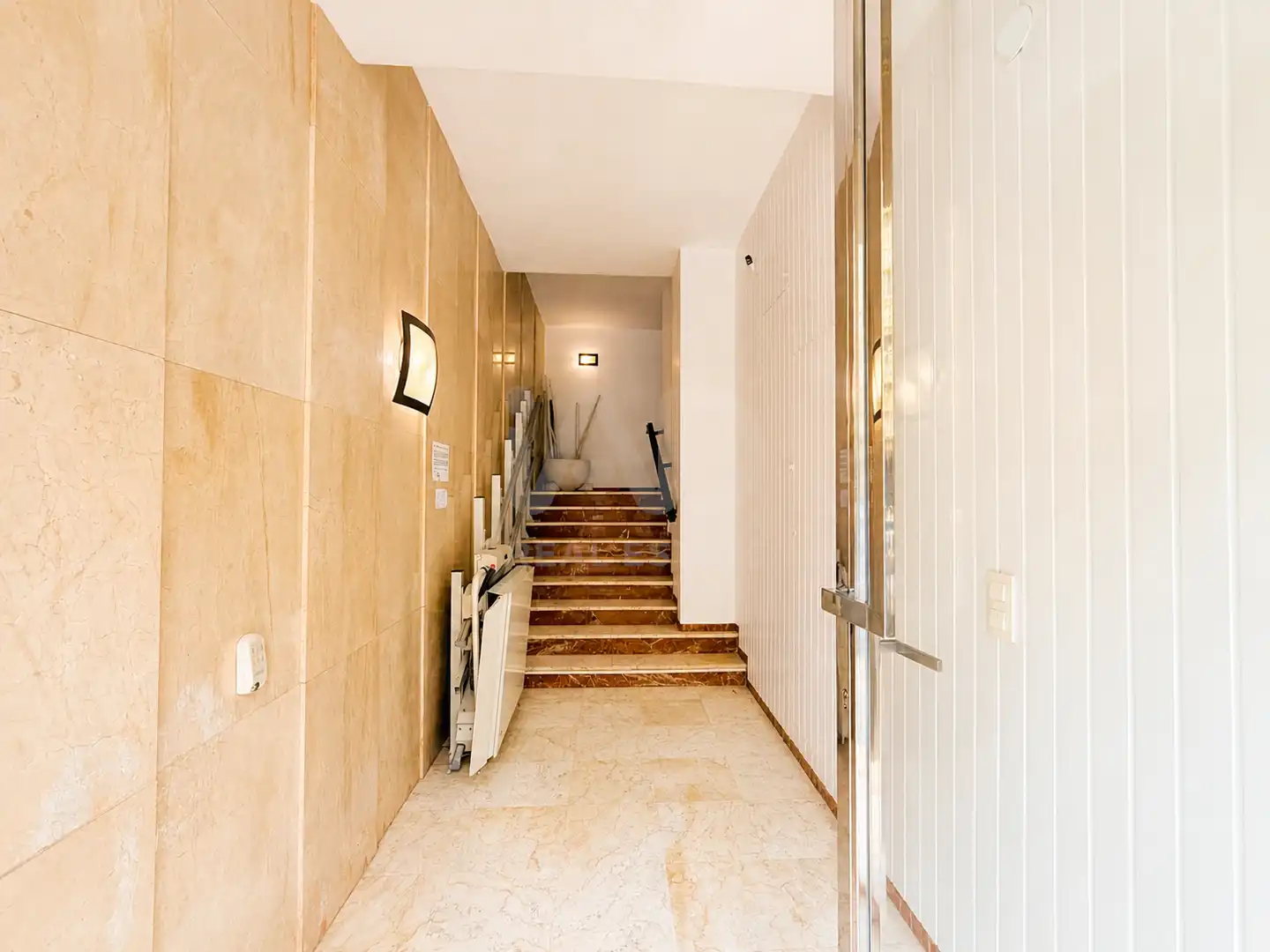 Flat for sale in Dénia  with Air Conditioner