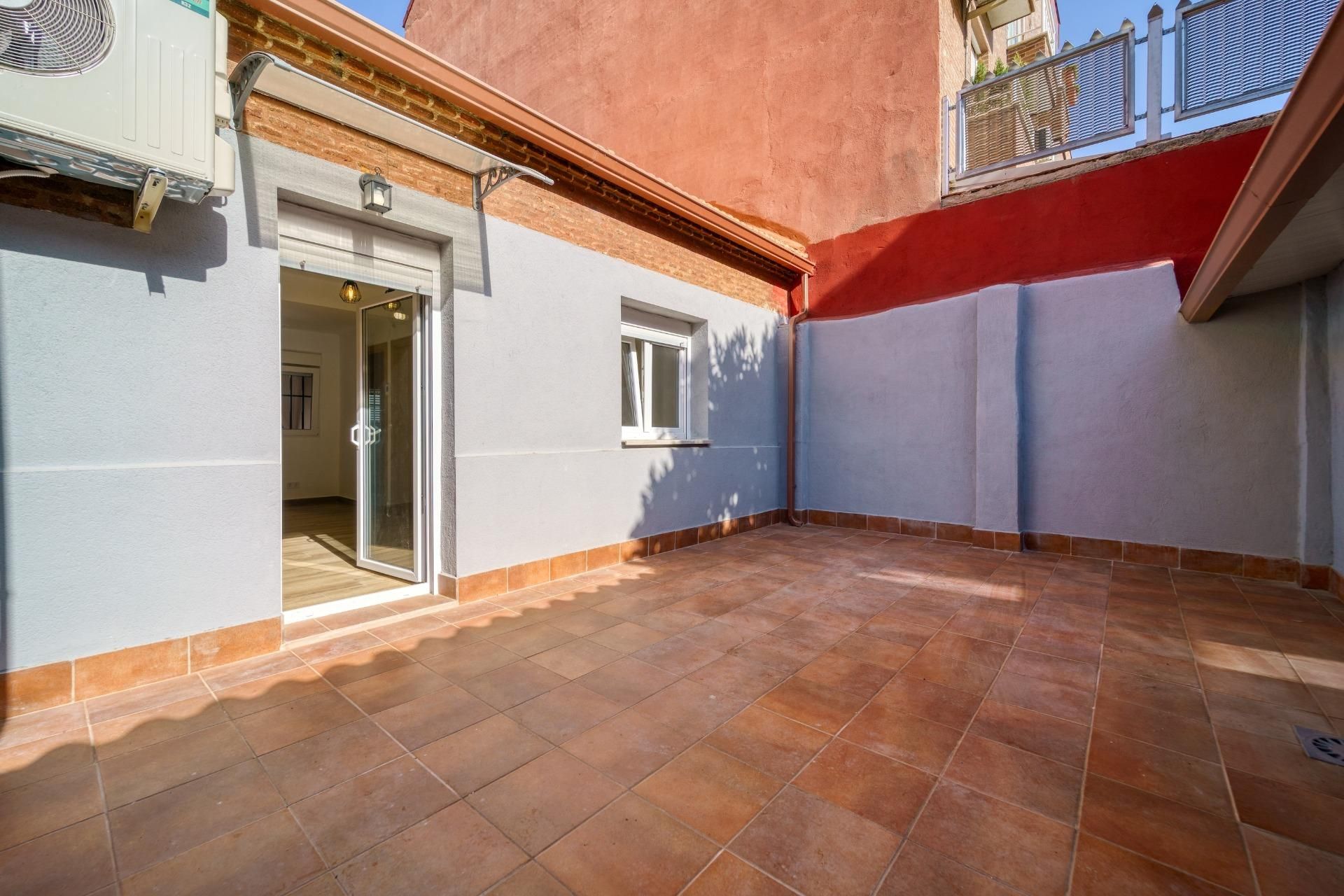 Terrassa de Casa o xalet de lloguer en  Madrid Capital amb Aire condicionat, Calefacció i Jardí privat