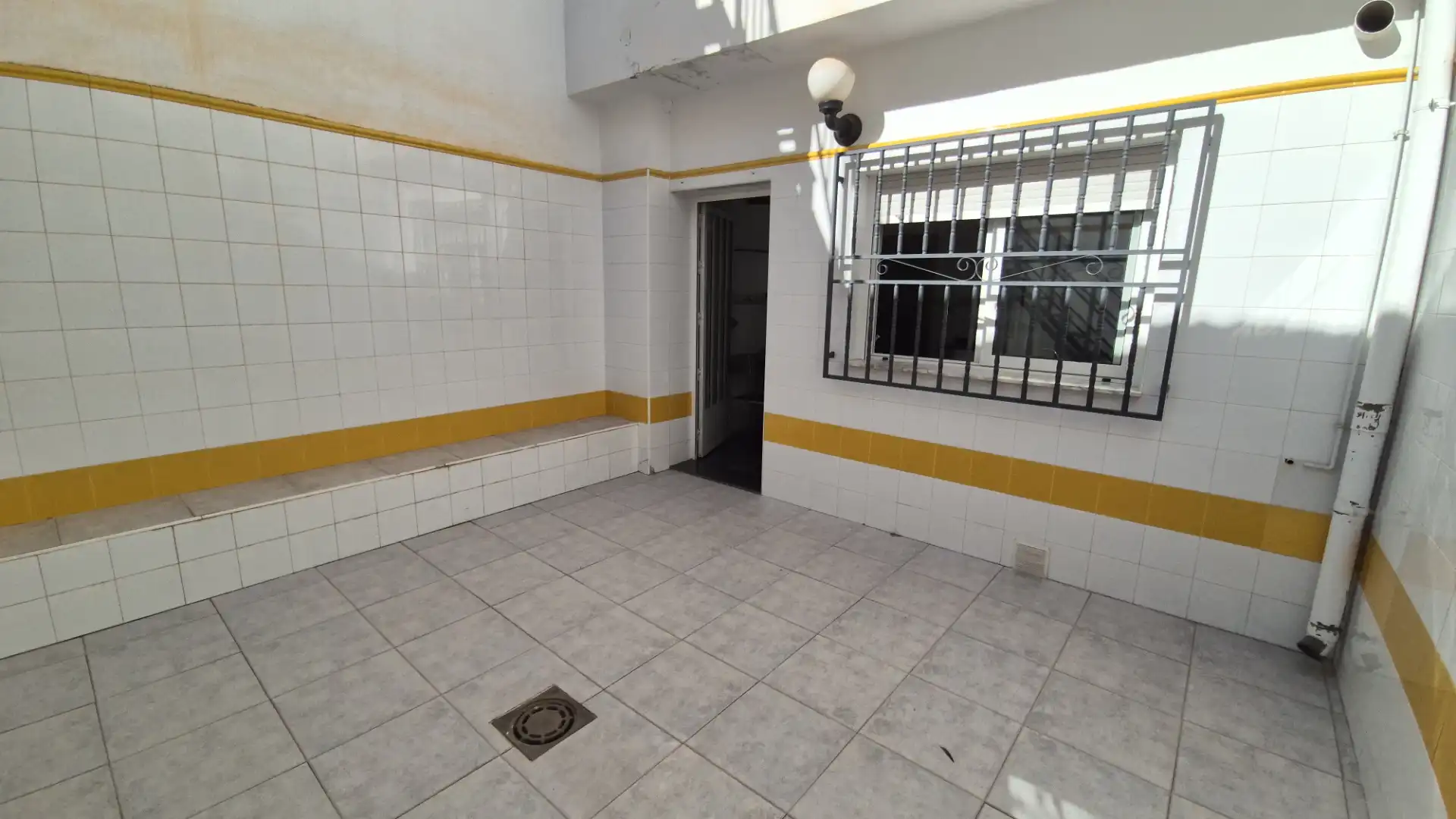 Casa adosada en venda en Alcantarilla amb Terrassa, Moblat i Balcó