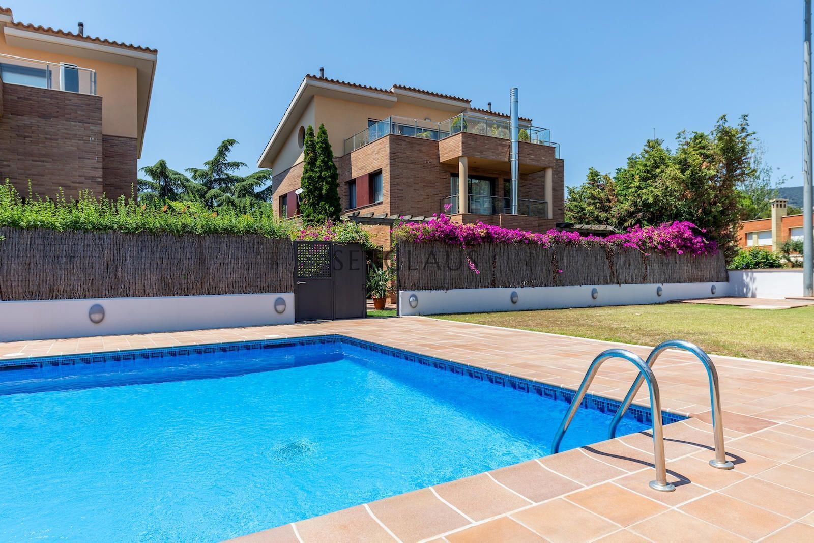 Garden of House or chalet for sale in Alella  with Air Conditioner, Heating and Private garden