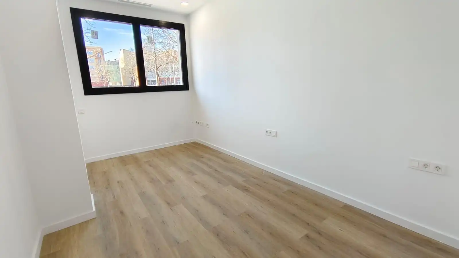Rez-de-chaussée avec ascenseur à vendre à Eixample Sud – Migdia, imagen 12