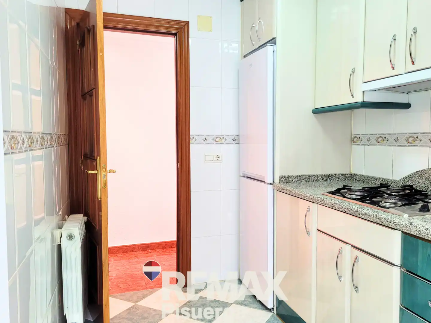 Cocina de Piso en venta en Valladolid con Calefacción y Balcón
