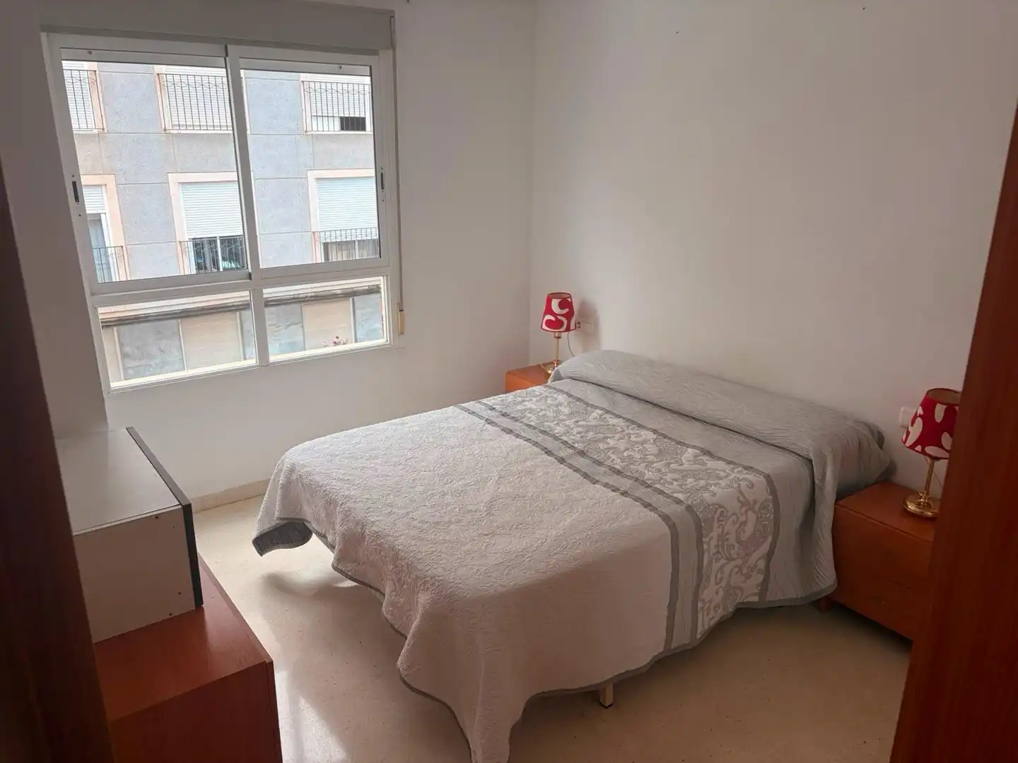 Schlafzimmer von Wohnung zur Miete in Elche / Elx