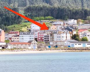 Vista exterior de Pis en venda en O Vicedo  amb Calefacció, Jardí privat i Parquet