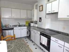Kitchen of Flat to rent in Gijón   with Heating, Parquet flooring and Furnished