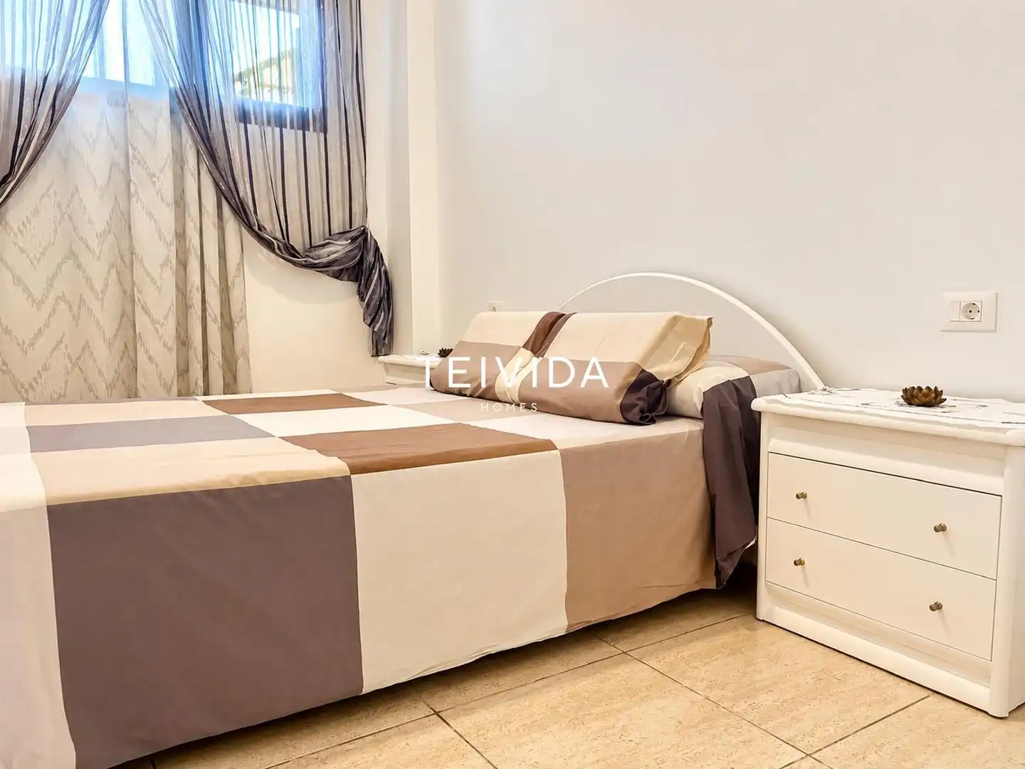Penthouse with terrace to rent in Castillo, imagen 16