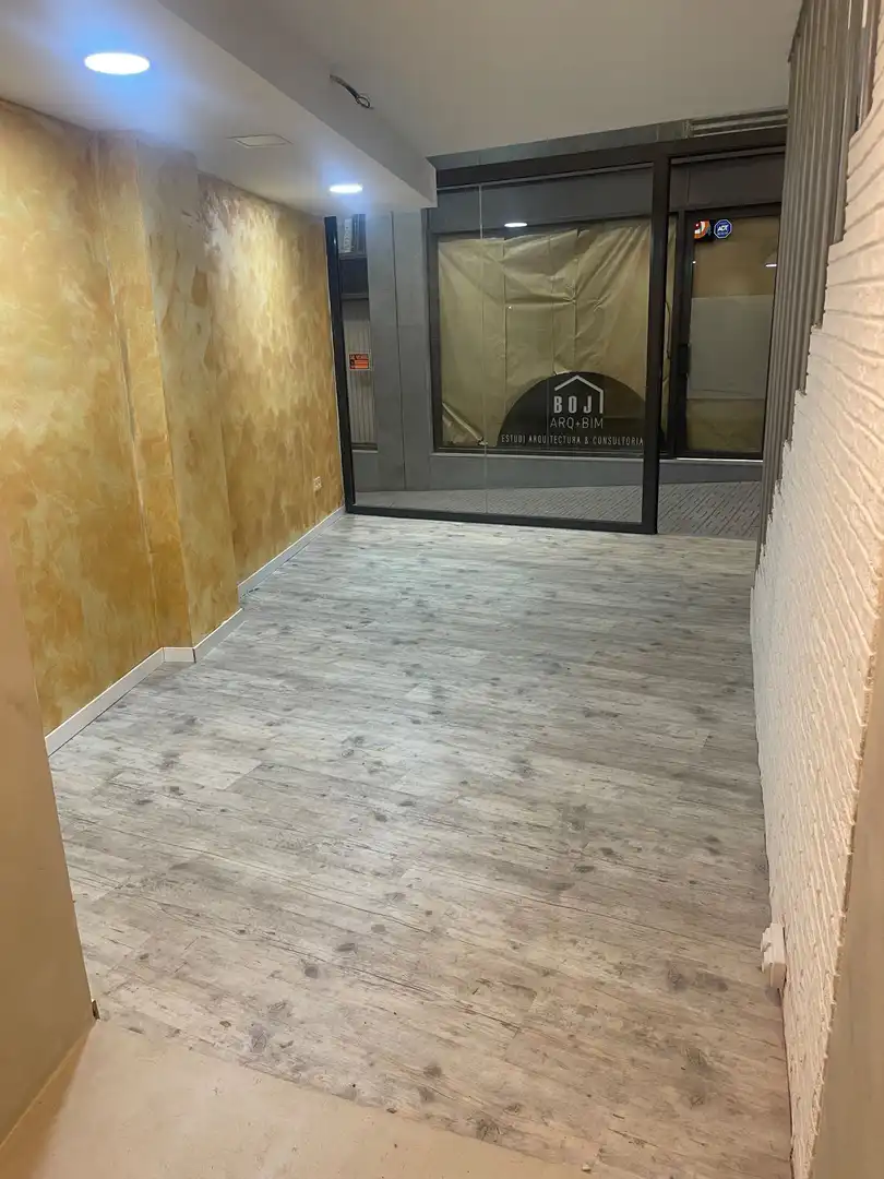 Local comercial en venda a Centre, imagen 2