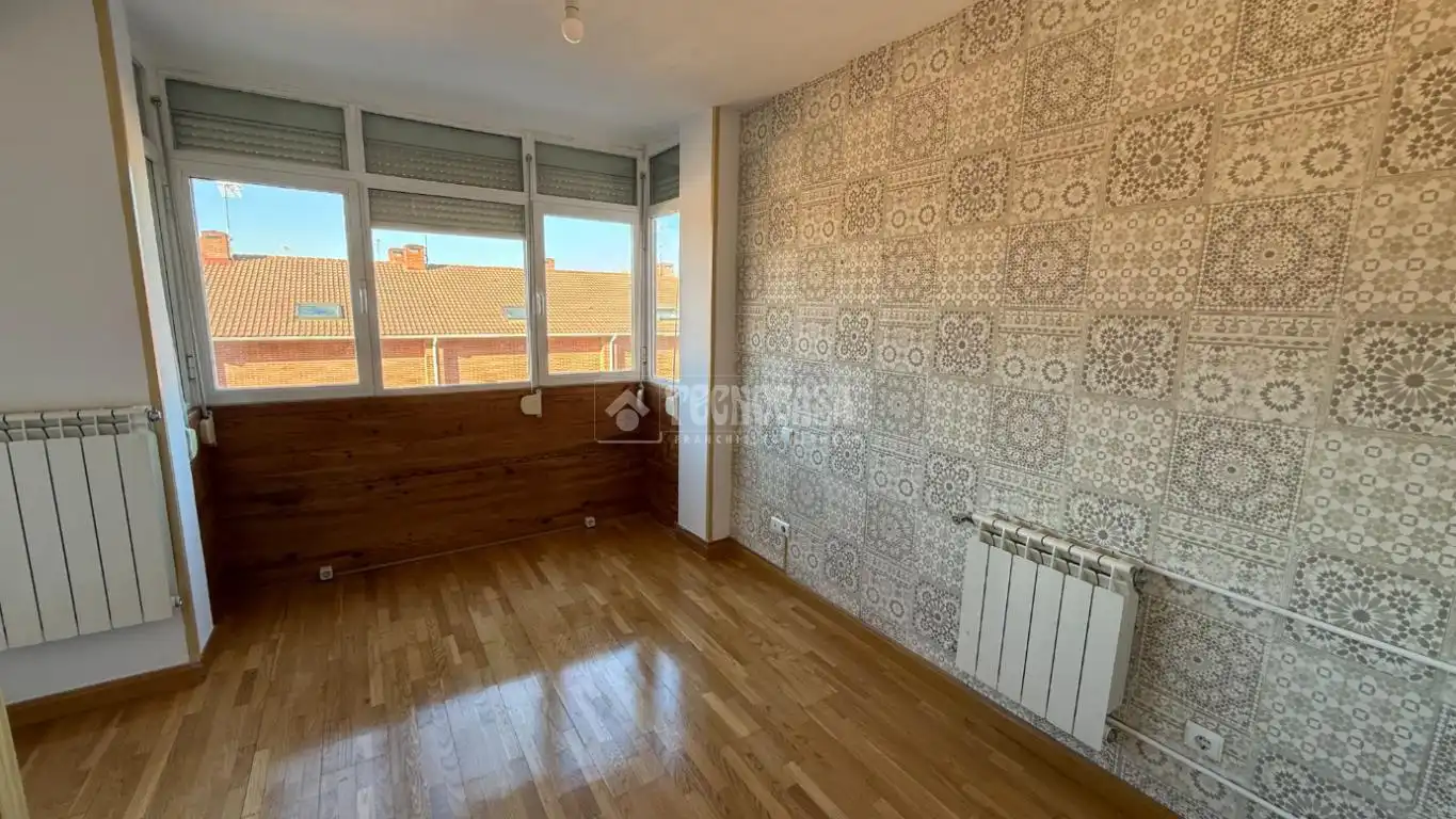 Habitación de Piso en venta en Alcalá de Henares con Aire acondicionado, Calefacción y Terraza