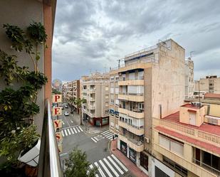 Exterior view of Flat to rent in Torrevieja  with Air Conditioner, Terrace and Furnished