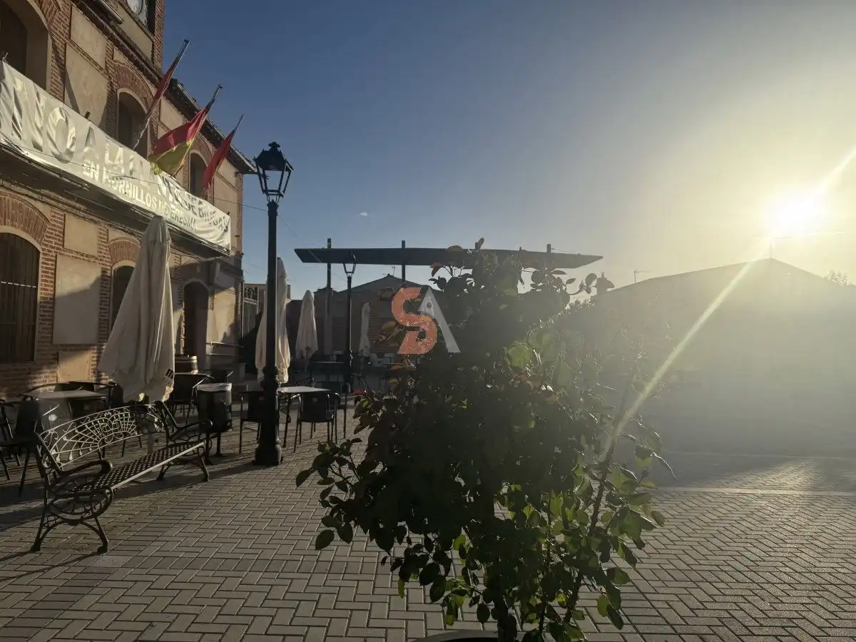 Vista exterior de Casa o chalet en venta en Alcazarén con Calefacción, Terraza y Trastero
