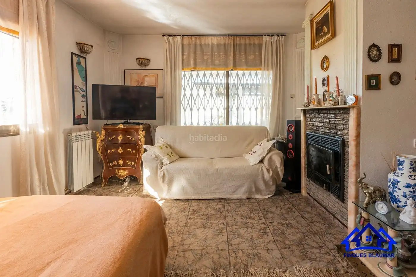 Sala de estar de Casa o chalet en venta en Arenys de Mar con Jardín privado, Trastero y Piscina