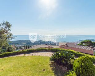 Vista exterior de Casa o xalet en venda en Lloret de Mar amb Aire condicionat, Calefacció i Jardí privat