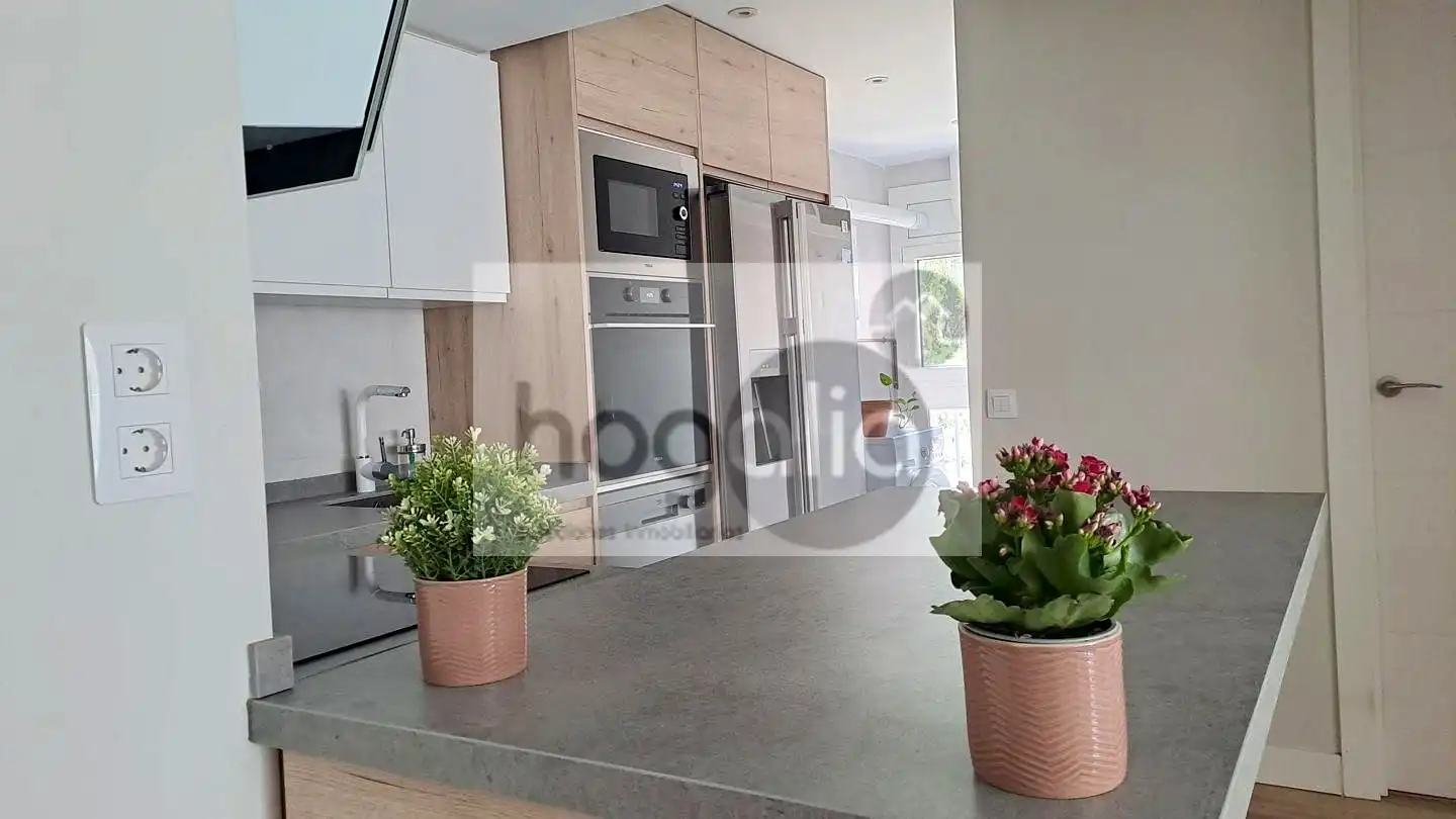 Cocina de Piso de alquiler en Sevilla con Aire acondicionado, Amueblado y Balcón