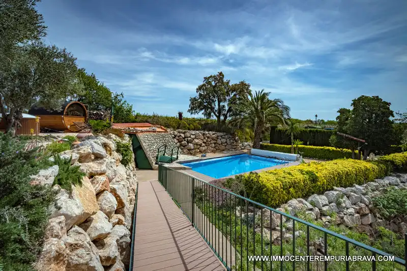 Piscina de Finca rústica en venta en Masarac i Vilarnadal con Aire acondicionado, Jardín privado y Terraza