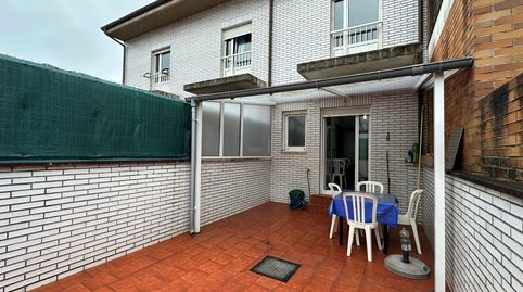 Foto 3 von Einfamilien-Reihenhaus zum Verkauf in Calle de la Pureza, Tremañes, Gijón