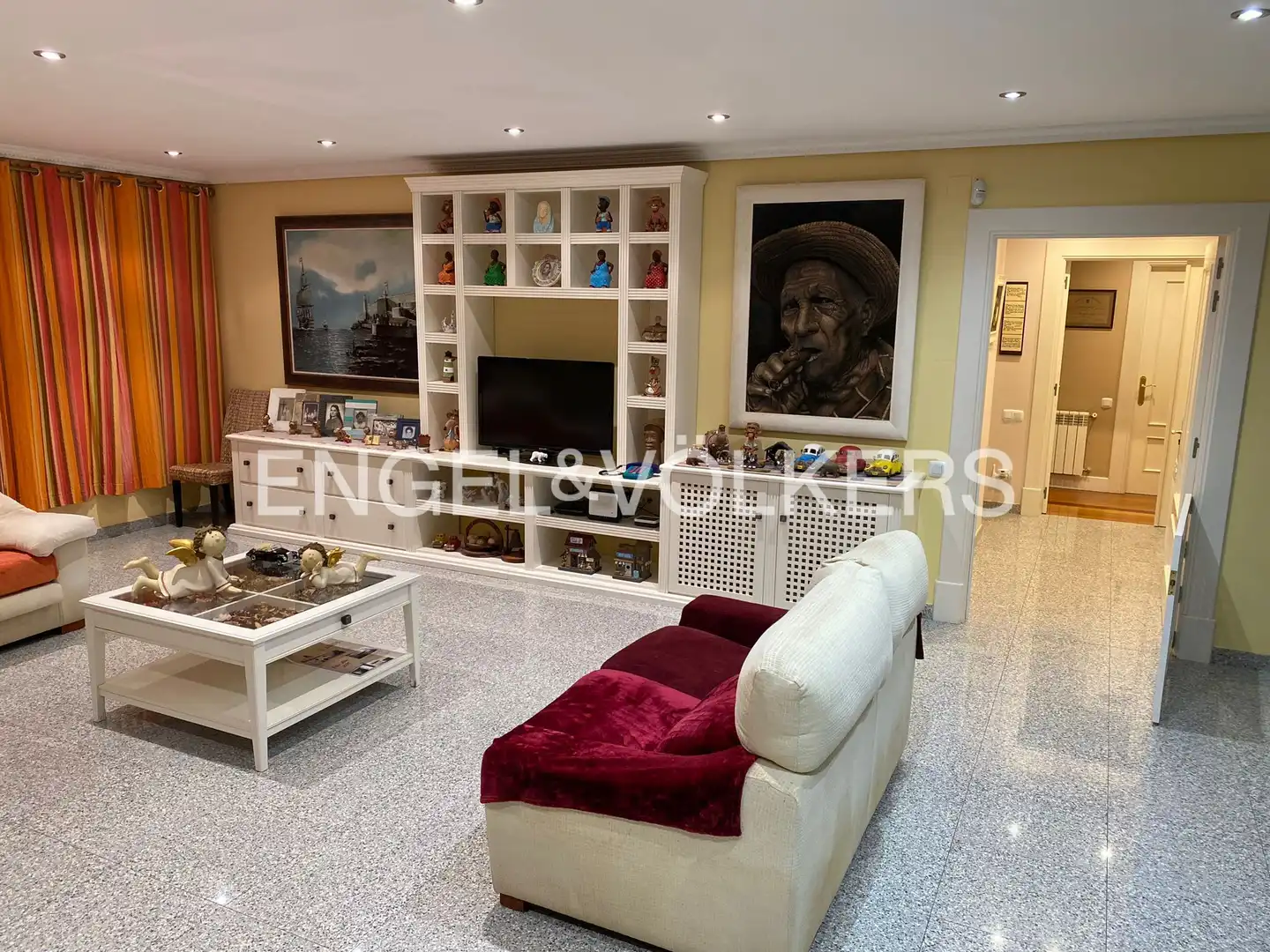 Living room of Houses for sale in Bareyo  with Air Conditioner, Heating and Private garden