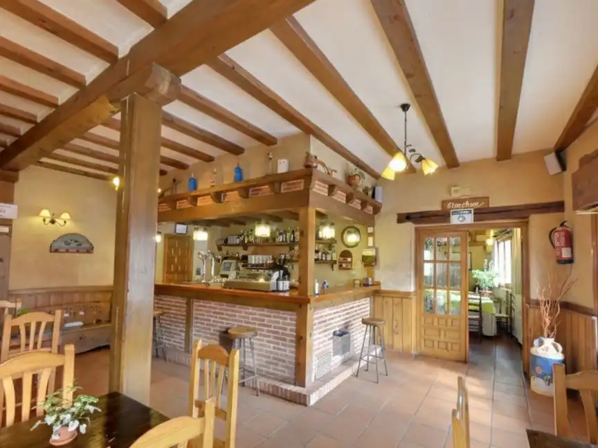 Local en venta en Collado Hermoso con Aire acondicionado, Calefacción y Terraza