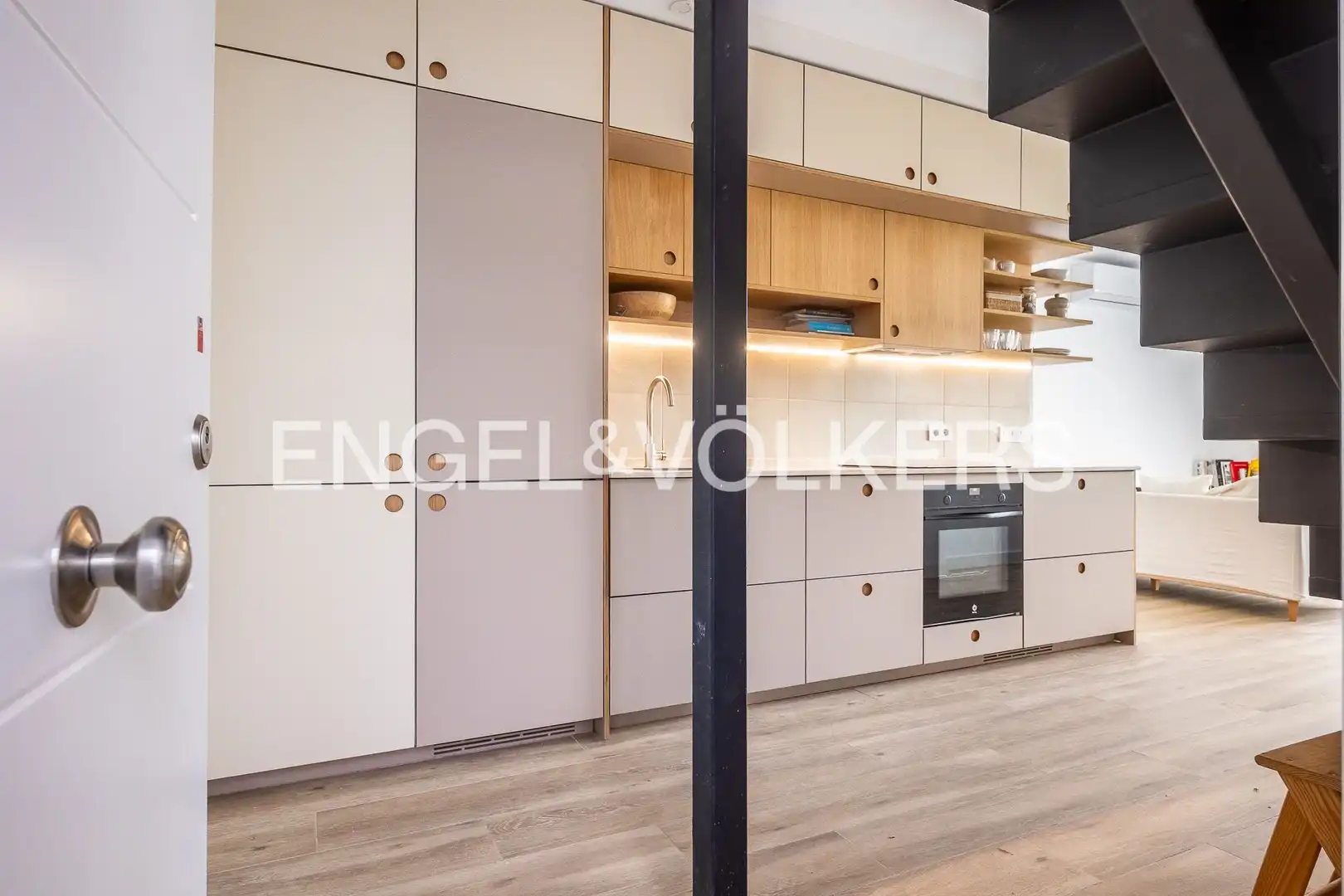 Kitchen of Duplexes for sale in Sevilla  with Air Conditioner, Heating and Terrace