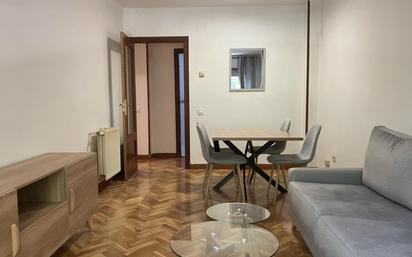 Living room of Flat for sale in  Madrid Capital  with Heating and Community pool