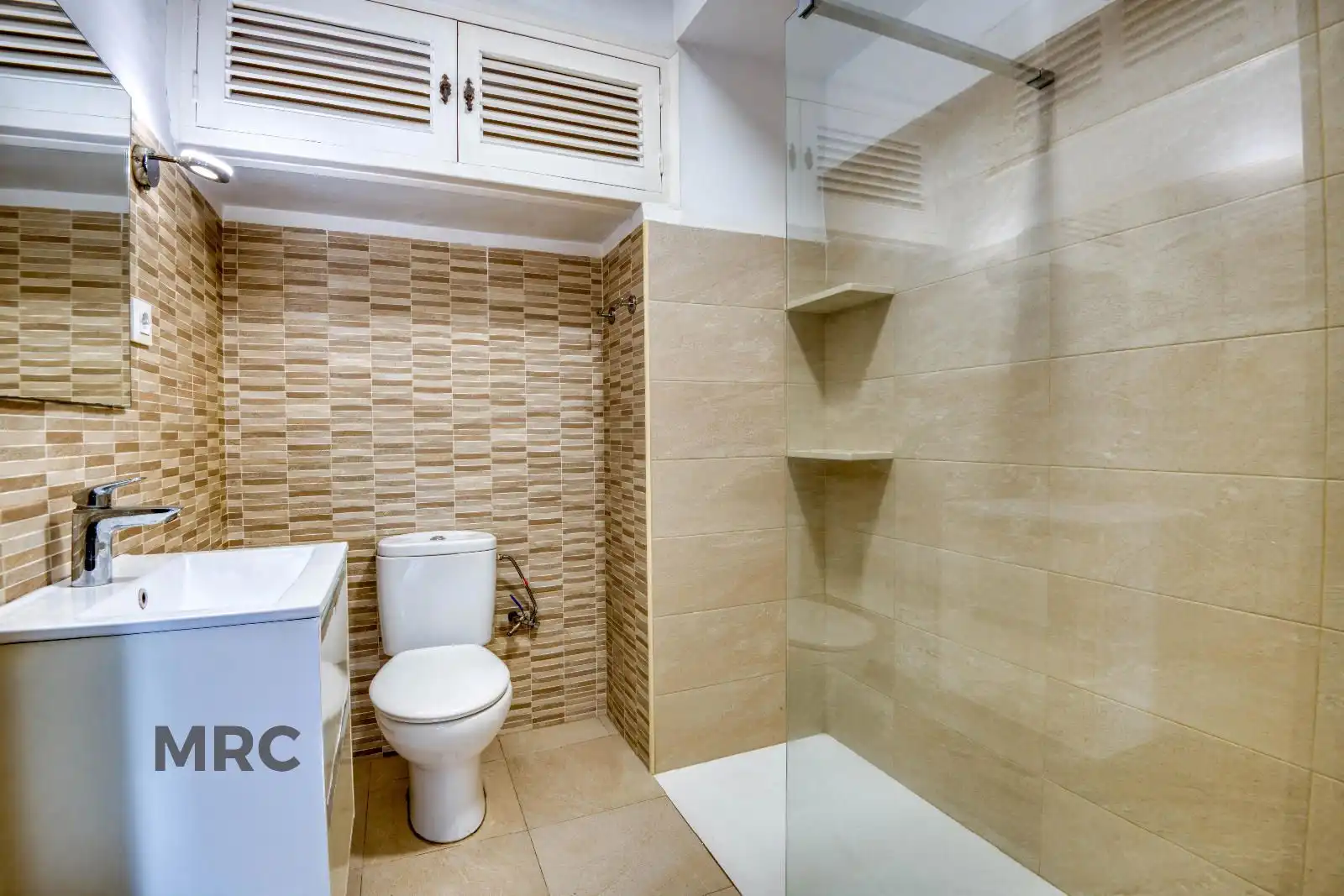Flat with lift for sale in Esteve Cruañas 16, imagen 16