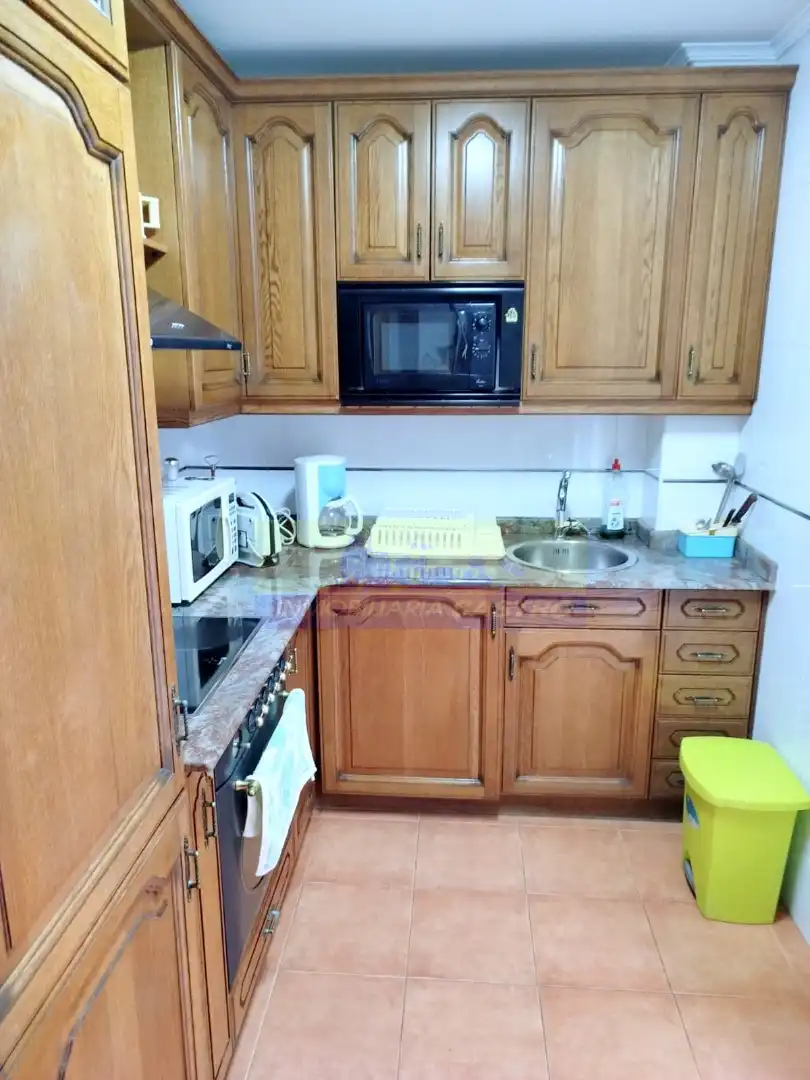 Cocina de Casa o chalet en venta en Castro-Urdiales con Calefacción, Jardín privado y Terraza