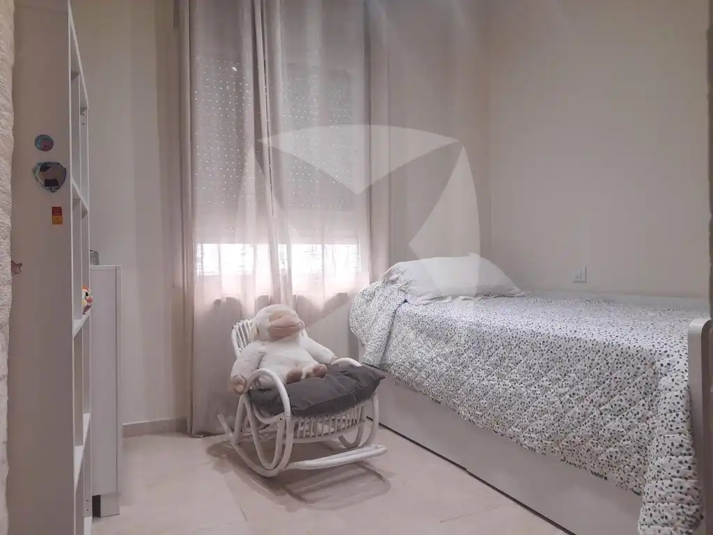 Schlafzimmer von Wohnung zum Verkauf in Badajoz mit Klimaanlage