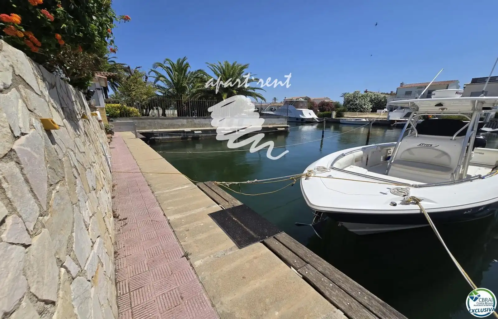Vista exterior de Piso en venta en Empuriabrava con Aire acondicionado, Calefacción y Terraza