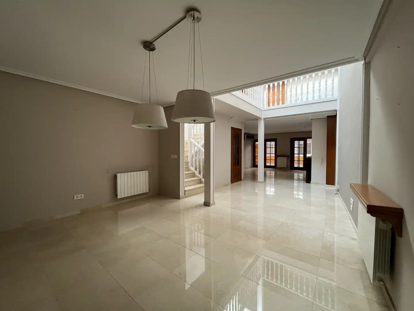 Houses for sale in Calle Coria, Centro Ciudad
