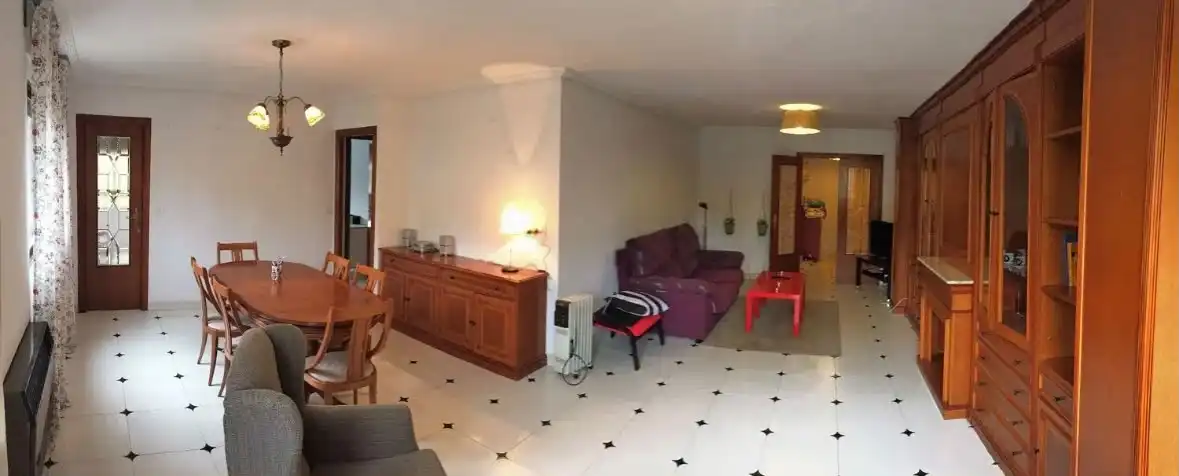 Flat with lift to rent in Algirós