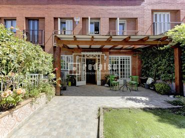 Xalet amb jardí en venda a Avenida Europa