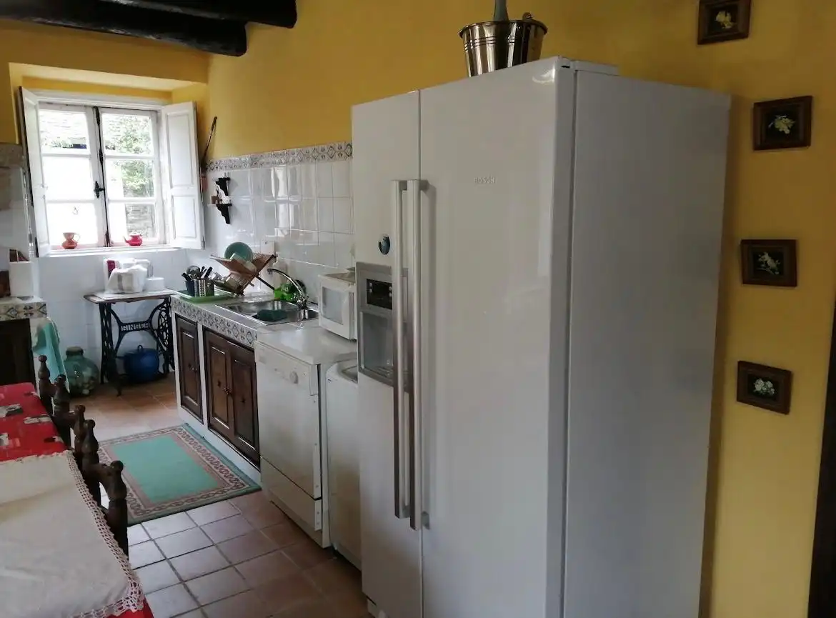 Cocina de Finca rústica en venta en Outeiro de Rei con Piscina y Amueblado