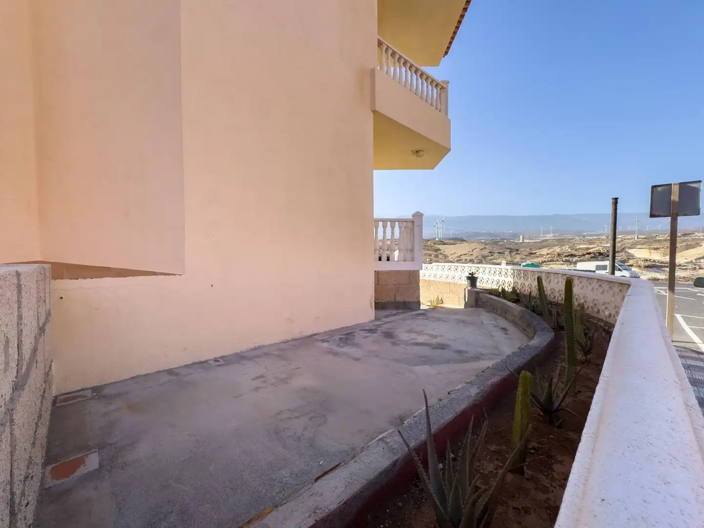 Vista exterior de Casa adosada en venda en Arico