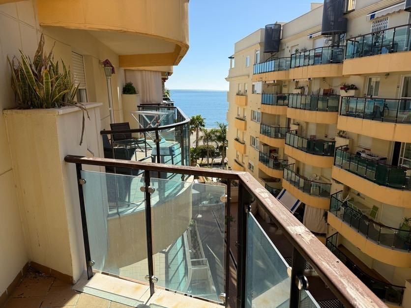 Balcony of Flat for sale in Estepona  with Air Conditioner, Furnished and Balcony