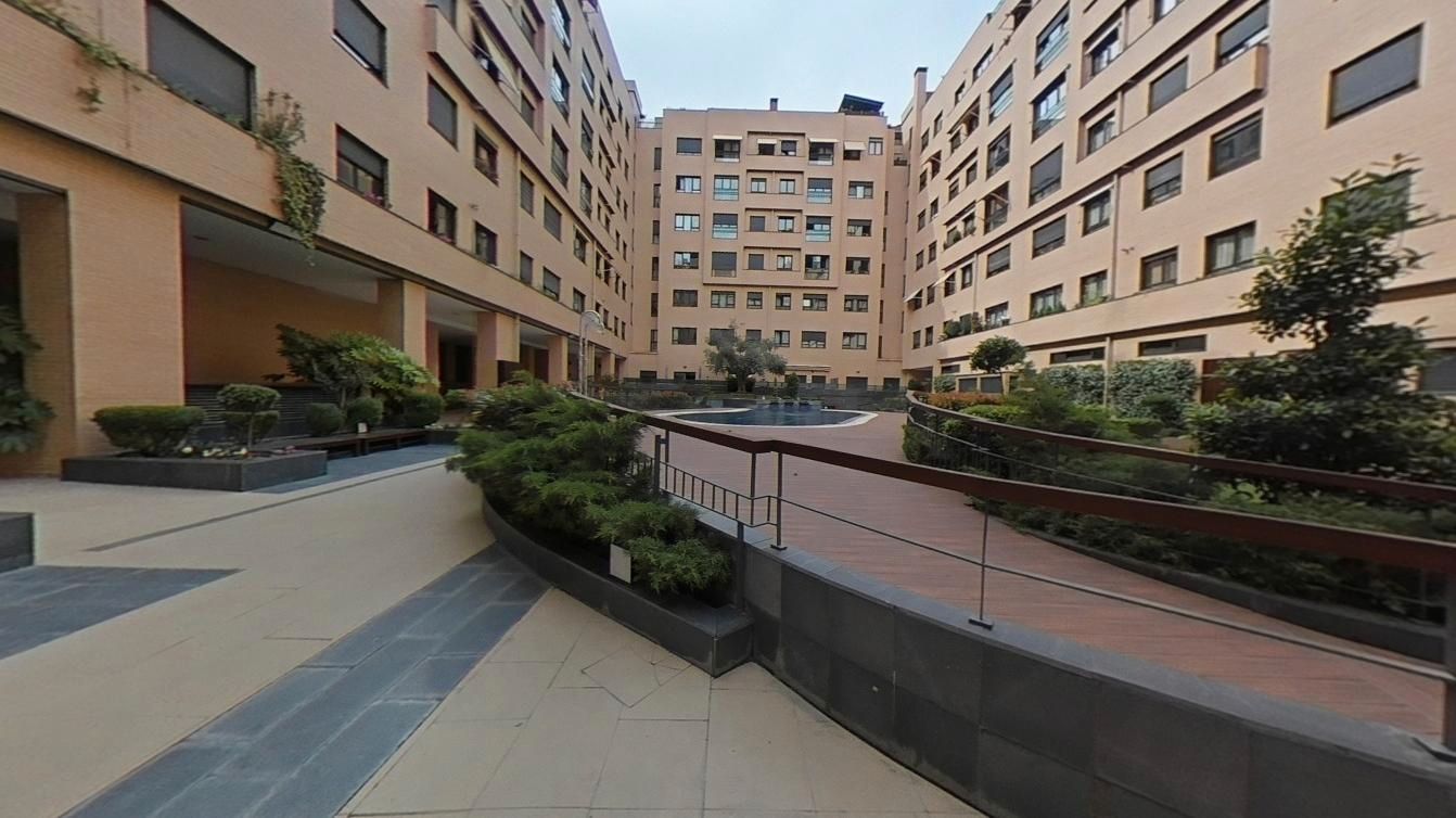Vista exterior de Piso en venta en  Madrid Capital con Calefacción, Trastero y Piscina