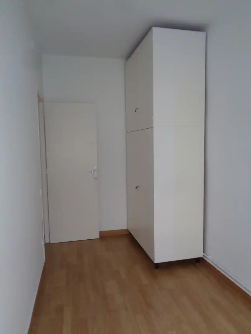 Habitación de Piso de alquiler en Barcelona con Lavadora y Balcón