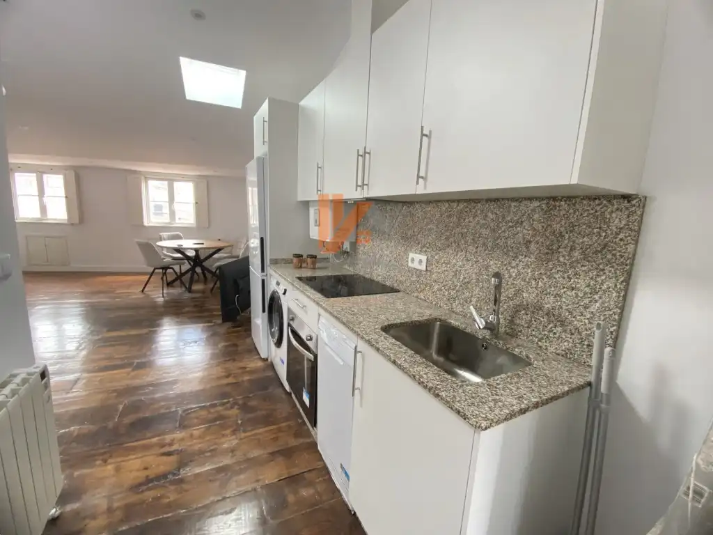 Küche von Loft zur Miete in Santiago de Compostela  mit Möbliert