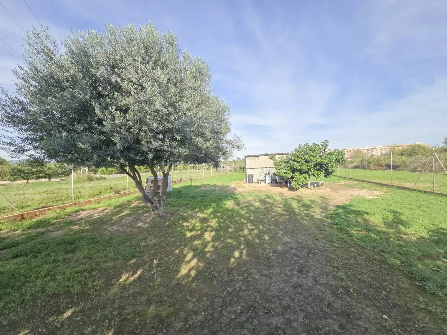 Terreno residencial en venta en Llombai, imagen 4
