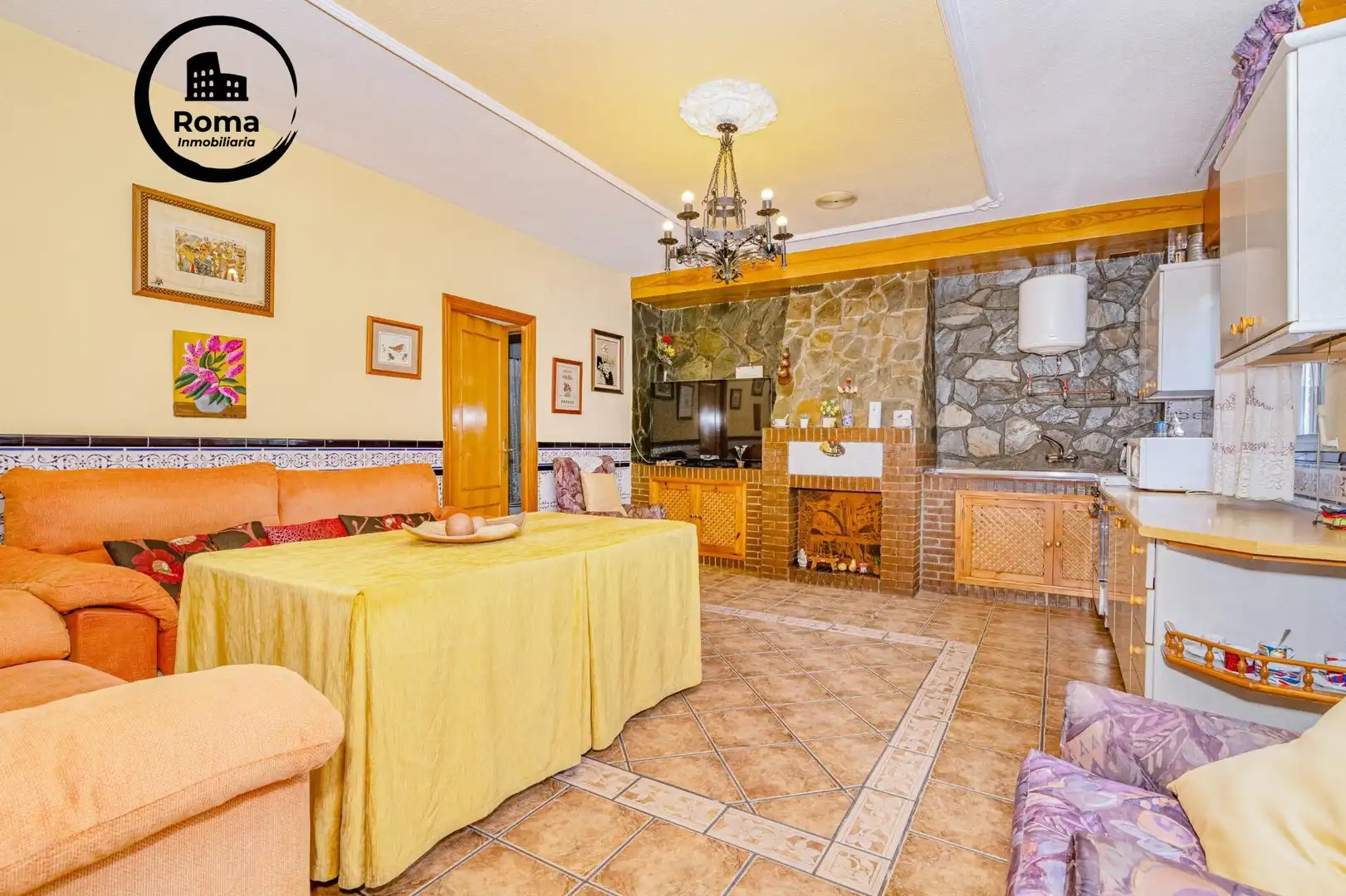 Detached house with pool for sale in Peligros, imagen 7