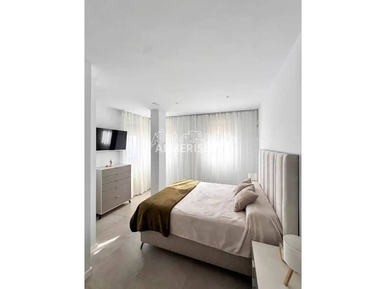 Habitación de Ático en venta en El Ejido con Aire acondicionado, Terraza y Trastero