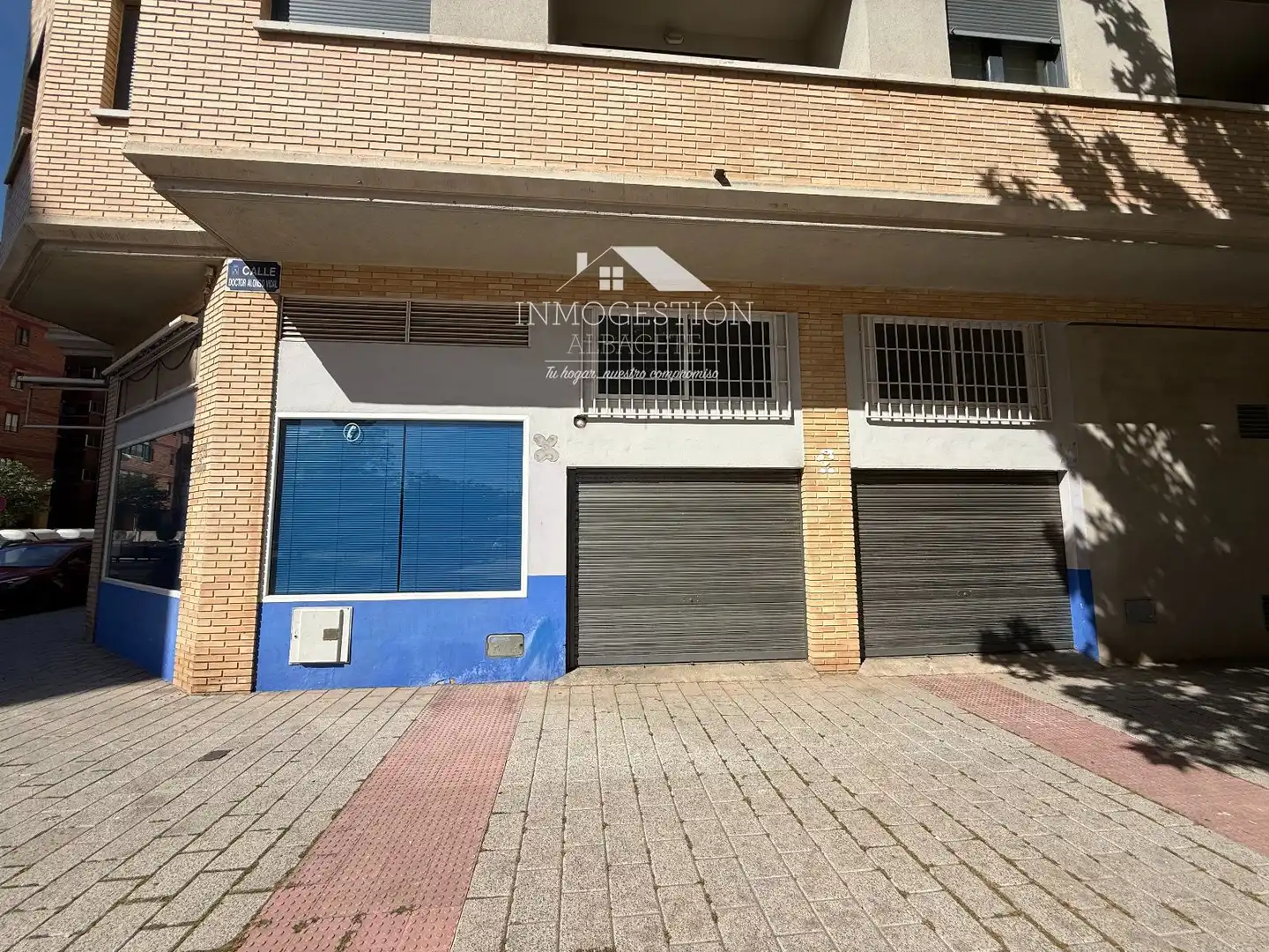 Exterior view of Commercial properties for rent in Albacete  with Air Conditioner