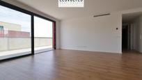 Living room of Flat for sale in Palafrugell  with Air Conditioner, Parquet flooring and Terrace