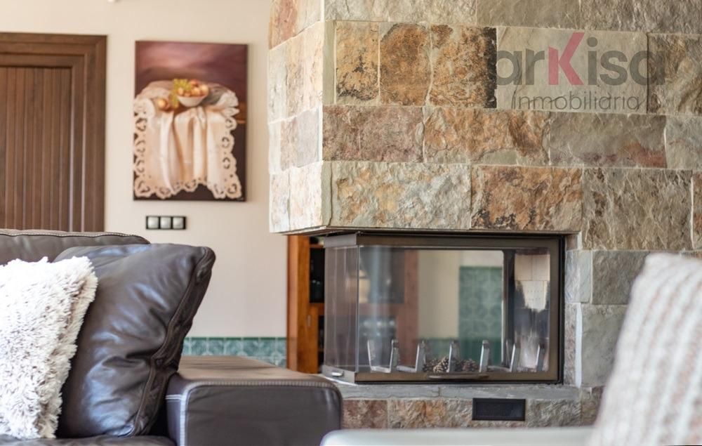 Sala d'estar de Casa o xalet en venda en El Ejido amb Aire condicionat, Jardí privat i Terrassa